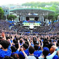 Yonsei students show their school spirit during the school festival season