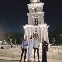 Touring cities