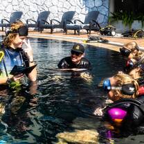 diving lesson at pool