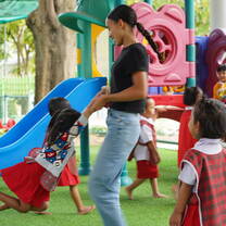 Childcare volunteer in Thailand
