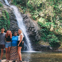 Volunteer in Fiji with IVHQ
