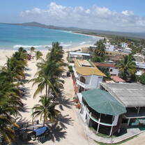 Volunteer in the Galapagos with IVHQ