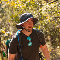 trekking