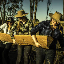 Work on a farm in the outback of Australia 
