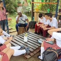 Volunteering at a Chinchina clinic