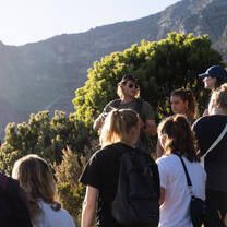 Volunteers enjoy a Table Mountain hike.