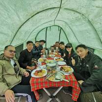 Lunch time at the camps 