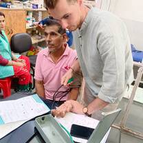 volunteer in india