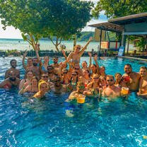 Backpacking Thailand: group in pool