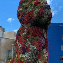 Puppy flower sculpture at Guggenheim Museum Bilbao