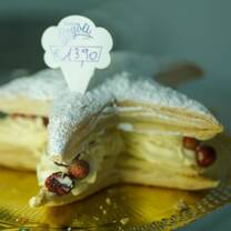 Roman Pastry