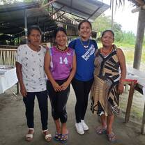 4 women with their artisans