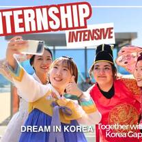 KGY Internship Intensive logo - 4 students taking a selfie