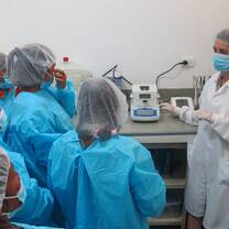 Quality control lab for medicinal plants