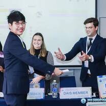 Fantastic felix looking very professional 
