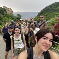 Group of IFA students hiking in Sestri Levante