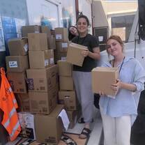 refugee volunteers