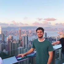 Study abroad student