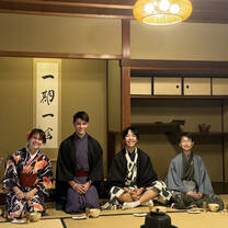 Kimono and Tea Ceremony 2024