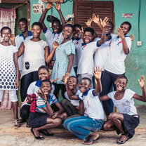 Volunteer with children in Ghana
