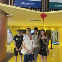 Make friends from worldwide - Chinese Summer Camp