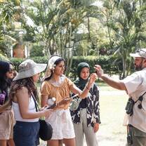 Students learning about traditional medicines in Belize