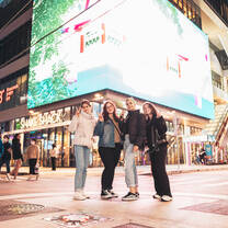Four students in the heart of Seoul