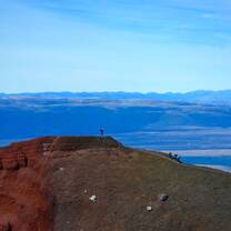 Students hiking in New Zealand