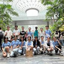 Camp Cosmos students Changi airport arrival in Singapore!