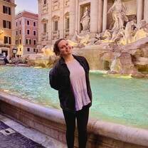 AIFS Abroad participant at Fontana di Trevi