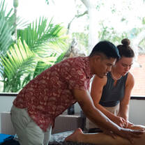 Deep tissue massage workshop