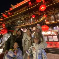 au pair gether together in culture activities 