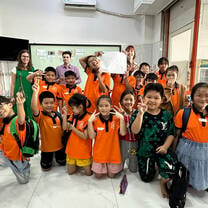 Teaching in Vietnam Classroom 4