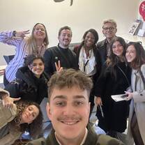 EF students taking a selfie 