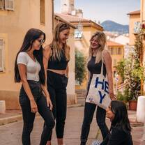 EF language year abroad students build international friendships that last a lifetime