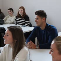 In an IAU Florence Classroom