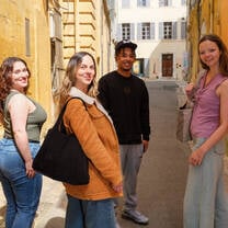 Students outside of Manning Hall