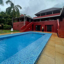 photo1
