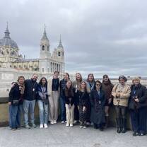 City tours group photo