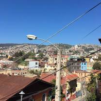 The cerros of Valparaiso 