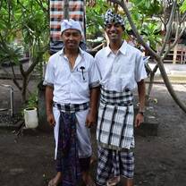 A day at the temple in Tianyar Bali, Yayasan Program by the Sea