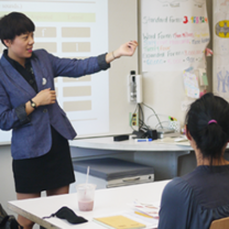 student learning Chinese