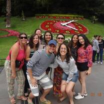 Escuela Bellavista Chile students enjoying the culture of Santiago