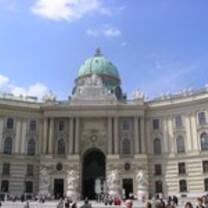 Visit the Hofburg Palace while studying abroad in Austria!