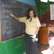 Volunteer teaching in Ethiopia with Projects Abroad