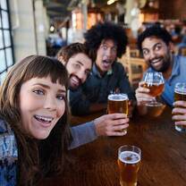 Friends drinking beer