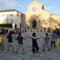 People dancing in Santarém
