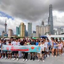 chinese summer camp in Shanghai group photo