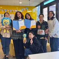 LTL Seoul Students with the team
