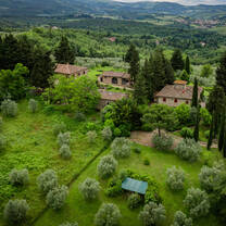 Tuscan green countryside 